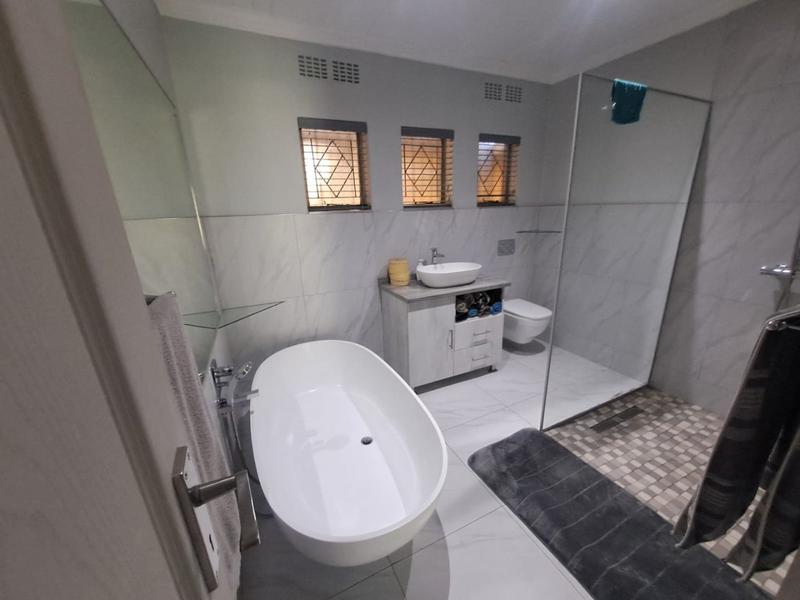 3 Bedroom Property for Sale in Sasolburg Free State